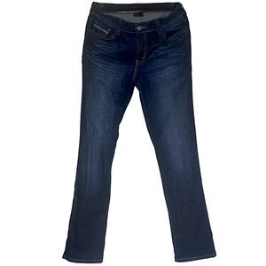 Vintage Levi’s Women’s Dark Wash Mid-Rise Skinny Jean